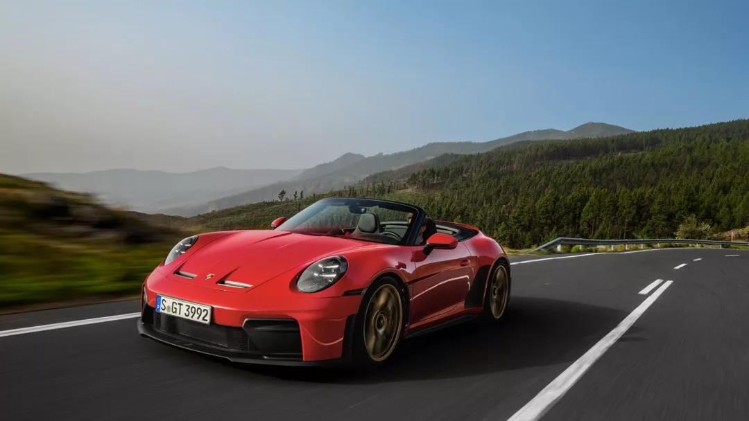 Porsche представляет лёгкий кабриолет 911 GT3 S/C