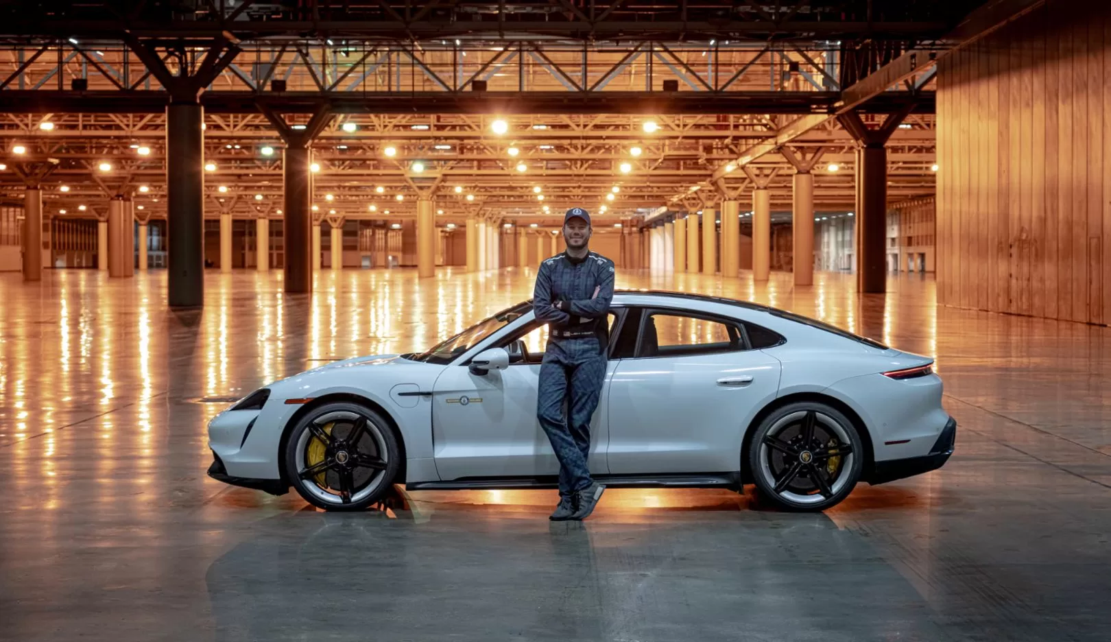 Porsche Taycan установил новый титул в Книге рекордов Гиннеса